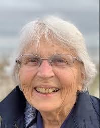 Patricia Sauer's Instagram, Twitter & Facebook