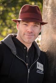 100-400 Levi portrait