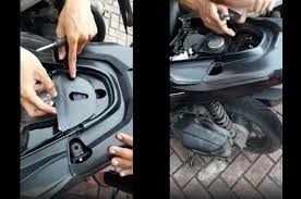 Jadi ketika kita membuka jok dan di bawah jok ada besi yang menampilkan kumpulan nomor dan huruf yang dikombinasikan, maka itulah nomor rangkanya. Penipuan Motor Bekas Makin Marak Modus Baru Nomor Rangka Dan Mesin Tempelan Motorplus