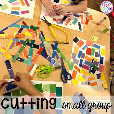 Looking for the best toys for preschoolers? All About Small Group Time Free Printable Idea List Small Group Activities Preschool Preschool Fun Preschool Activities