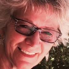 I simply love painting with watercolours and want to learn how to paint  looser.