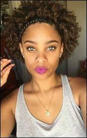 Crown Braid And Curls Combo 4 Quick And Easy Similar Styles Here Www Naturalhairmag Com 4 Quick Braids With Curls Natural Hair Styles Short Natural Hair Styles