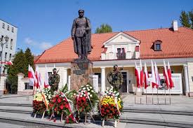 Najświętsza maryja panna wspomożycielka wiernych. Swieto Konstytucji 3 Maja Podlaskie24