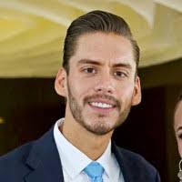 James Quiles's Instagram, Twitter & Facebook