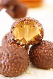 Aprenda A Preparar Essa Maravilhosa Receita De Brigadeiro Chokito Delicioso Sweet Recipes Food And Drink Yummy Food