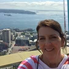 Tiffany Lauer's Instagram, Twitter & Facebook