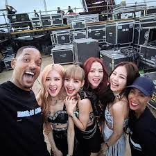 Check out this fantastic collection of blackpink desktop wallpapers, with 43 blackpink desktop background images for your desktop, phone or tablet. Blackpink Members Reveal Will Smith S Reaction When They Met At Coachella Jisoo Reveals A Strange Habit Pinkvilla