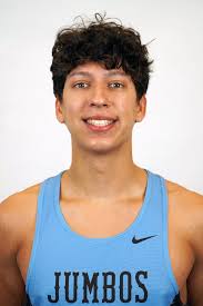 Men's Track & Field Wins Sunshine Classic at Home