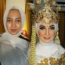 6 kebaya adat sunda ala seleb selain warna putih, bak bangsawan! Cara Memakai Hijab Pengantin Sunda Siger Hijabfest