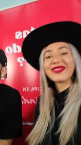 EN VIVO: Chris y Monika responden a sus preguntas