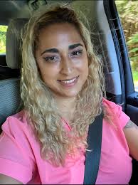 Standing in line? Read some Fast-Fiction, One Episode at a Time! Candleshoe  Crossing a page turning, paranormal mystery series Click