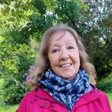 Sheila Morrell's Instagram, Twitter & Facebook