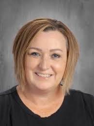 Allison England's Instagram, Twitter & Facebook