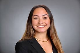 Nikki Simmons's Instagram, Twitter & Facebook