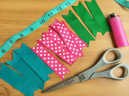 Wrap the tail ribbon around the middle of the bow. How To Make Hair Bows Out Of Ribbon