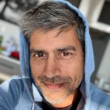 Review: Vicky and Sam