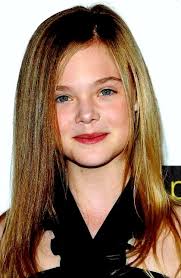 Elle FANNING : Biography and movies