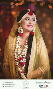 Mehendi Function Hairstyle Wedding Flower Jewelry Flower Jewellery For Mehndi Floral Jewellery