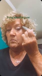 Lisa Gentles's Instagram, Twitter & Facebook