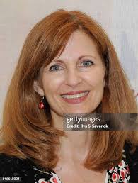 18 Lynn Halliday Photos & High Res Pictures