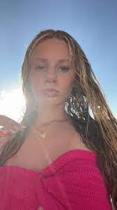 Lina Oconnor's Instagram, Twitter & Facebook