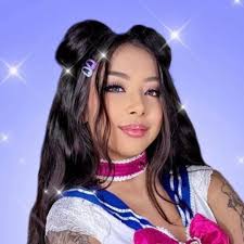 3 Artist:  https://www.instagram.com/zahradraw/?utm_medium=copy_link%F0%9F%94%B8