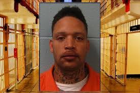 Winnie Lott's Instagram, Twitter & Facebook