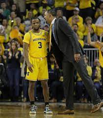 Michigan Basketball S Zavier Simpson Made Michigan State Pay After Tough Week Michigan Hugh Jackman Hot Michigan Sports