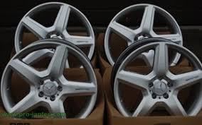 Pack Jantes Mercedes Look Amg 18 Pouces Silver Classe C W204 07 Ml Vito Vaneo Viano Boutique Www Projantes Com