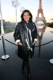 Une sélection de maillot de bain pour toutes les tailles et toutes vos envies shopping, à partir de 45 euros, seulement sur modalova. Anne Hidalgo Anne Hidalgo Mode Fashion Week