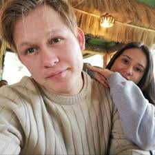 Mark Cedeño Valdiviezo (@Mark_CV98)