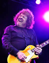 Näytä lisää sivusta gary moore facebookissa. Gary Moore Wikipedia
