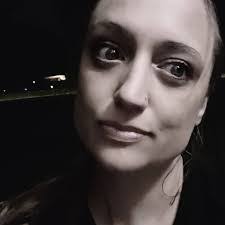 Amanda Boyles's Instagram, Twitter & Facebook