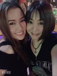 🎁嗯，我的愿望很简单，但愿你·往后余生健康·快乐不是…是你生日咧，干嘛我许愿😆哎呀，随便啦Els Tan #仙奶西#因为漂亮所以po旧照片