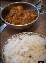 · poulet tikka massala en inde le poulet tikka massala est un plat très répandu, cela signifie du poulet en morceaux cuit en brochettes. Poulet Tikka Masala Riz Basmati Parfume Picture Of Le Shalimar Valence Tripadvisor
