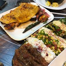 Al Hadigah Restaurant مطعم الحديقة عرعر الحدود الشمالية