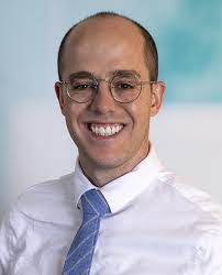 Candis Nash's Instagram, Twitter & Facebook