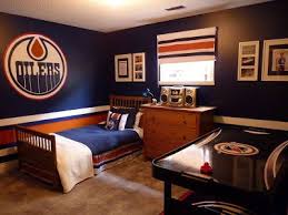 D I Y D E S I G N Sports Themed Room Sports Room Decor Sports Themed Room Sport Bedroom