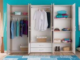 yatak odasi panosundaki pin