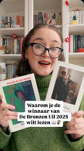 Ik mocht meedoen met de blogtour van Een duwtje in de rug van  @emma.anna_author en deze vandaag afsluiten 🩷📚 Maar eerst las ik Tijd  droogt alle tranen en leerde ik Marijn kennen,