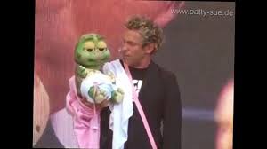 Andere angebote 19,38 € (2 neue artikel) ähnliche suchbegriffe. Sascha Grammel Und Baby Schildkrote Josie Video Dailymotion