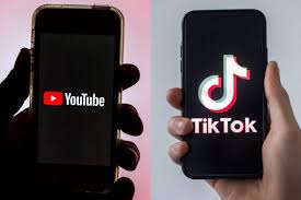 As soon as the tiktok vs youtube boxing fight was announced, the audience splits into 2 different groups, one that is supporting this boxing match the centre of attraction or the main event of the tiktok vs youtube boxing fight will be featuring austin mcbroom, a youtuber and also a basketball. A Youtube Vs Tiktok Boxing Event Is Taking Place This Summer