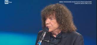 #riccardo cocciante #cocciante #musica italiana #amore #amore finito #mi manchi #torna #hugafamily. Riccardo Cocciante Il Sogno Sanremo Farei Il Direttore Artistico Techetechete