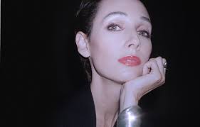 Elsa peretti, omri omm, was an italian jewelry designer and philanthropist as well as a fashion model. After Hours Elsa Peretti Wasn T Afraid To Play With Fire