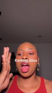 Girl Moved to Toronto from Montreal