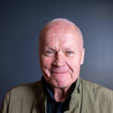 Mike Innes's Instagram, Twitter & Facebook