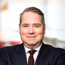 Johan Lemchen — Management Consultant