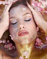 Može li Mirna Škrgatić novom pjesmom uspjeti?