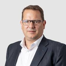 Rupert Morris, Global