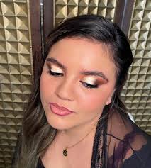 Rogelio Nava maquillajes y peinados